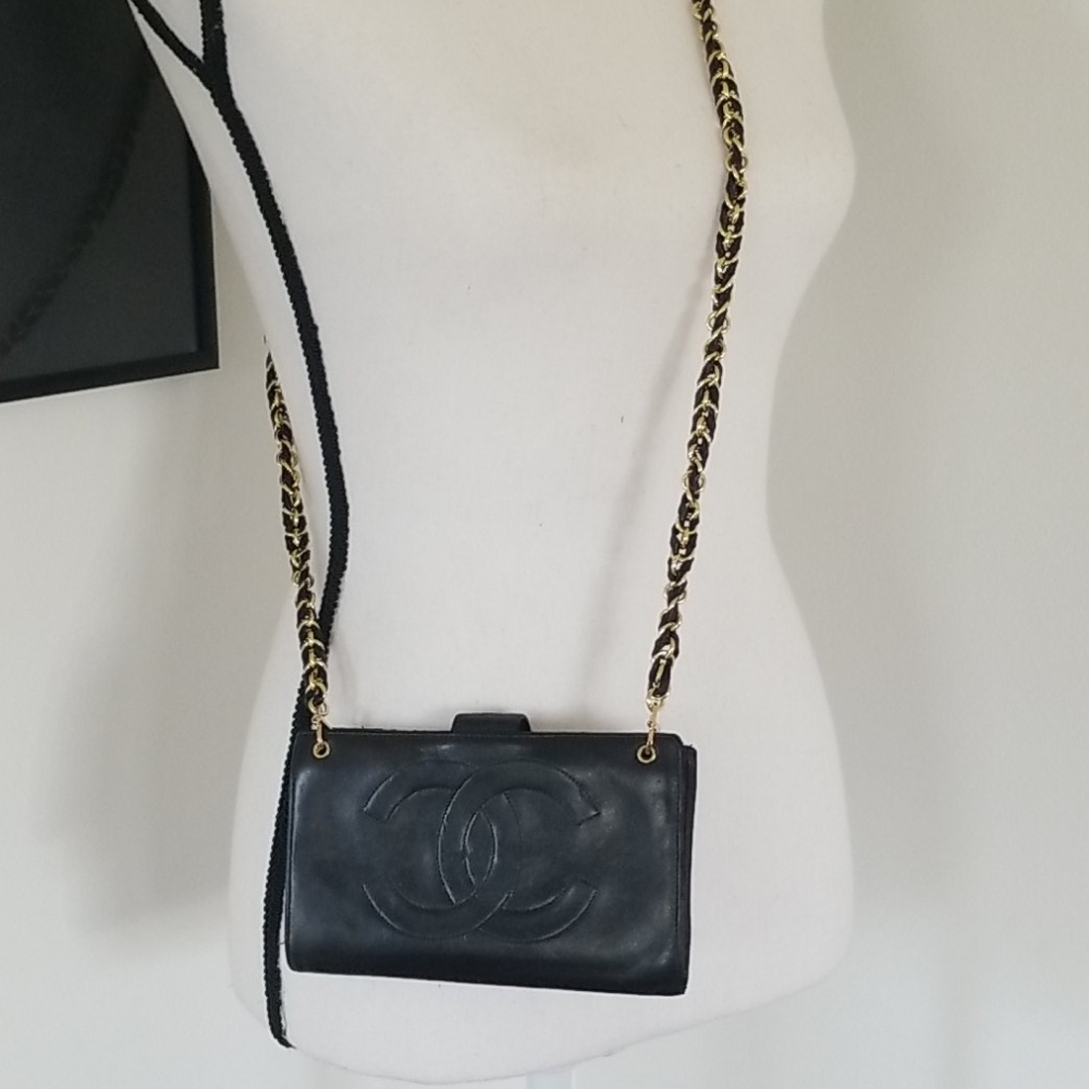 CHANEL CC Caviar Wallet on Double Weave Ch…